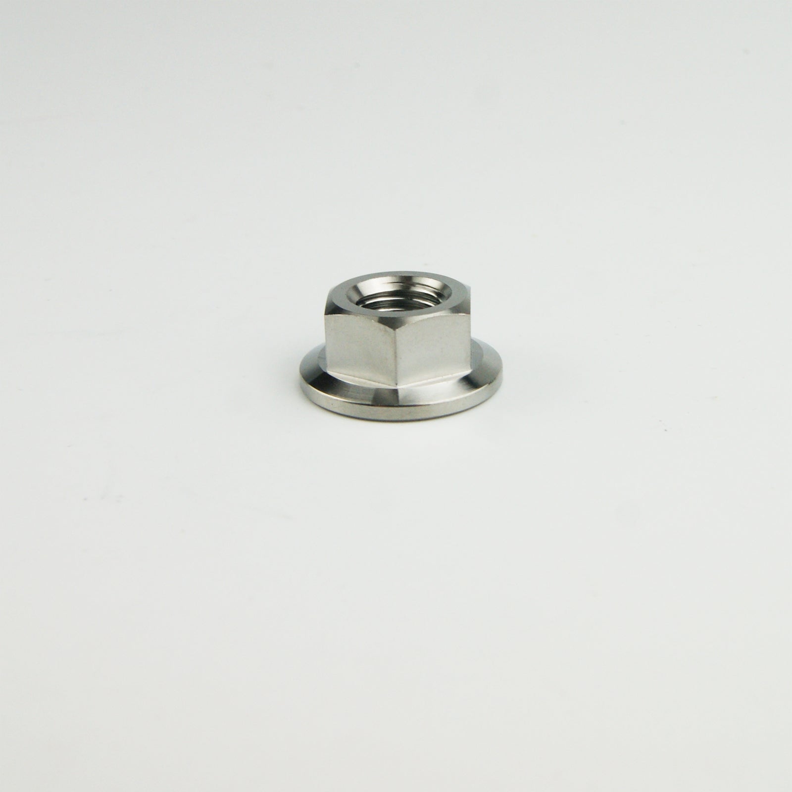 Gr.5 DIN 6921 Titanium Flange Nuts M5 / M6 / M8 / M10 / M12