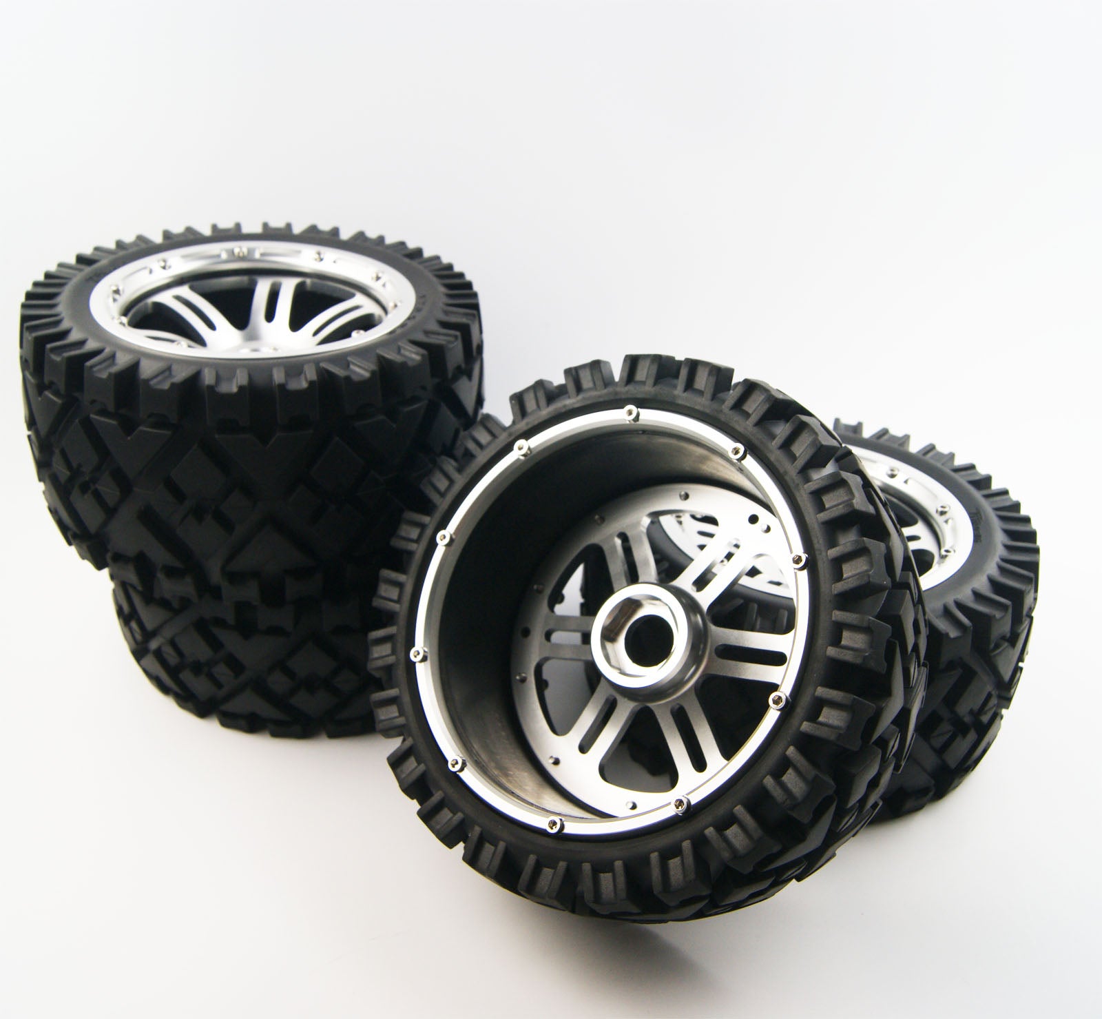 ( CN ) Front Rear All Terrain Tyre tire Wheel with Half Alloy Wheel for Rovan King Motor HPI baja 5b SS